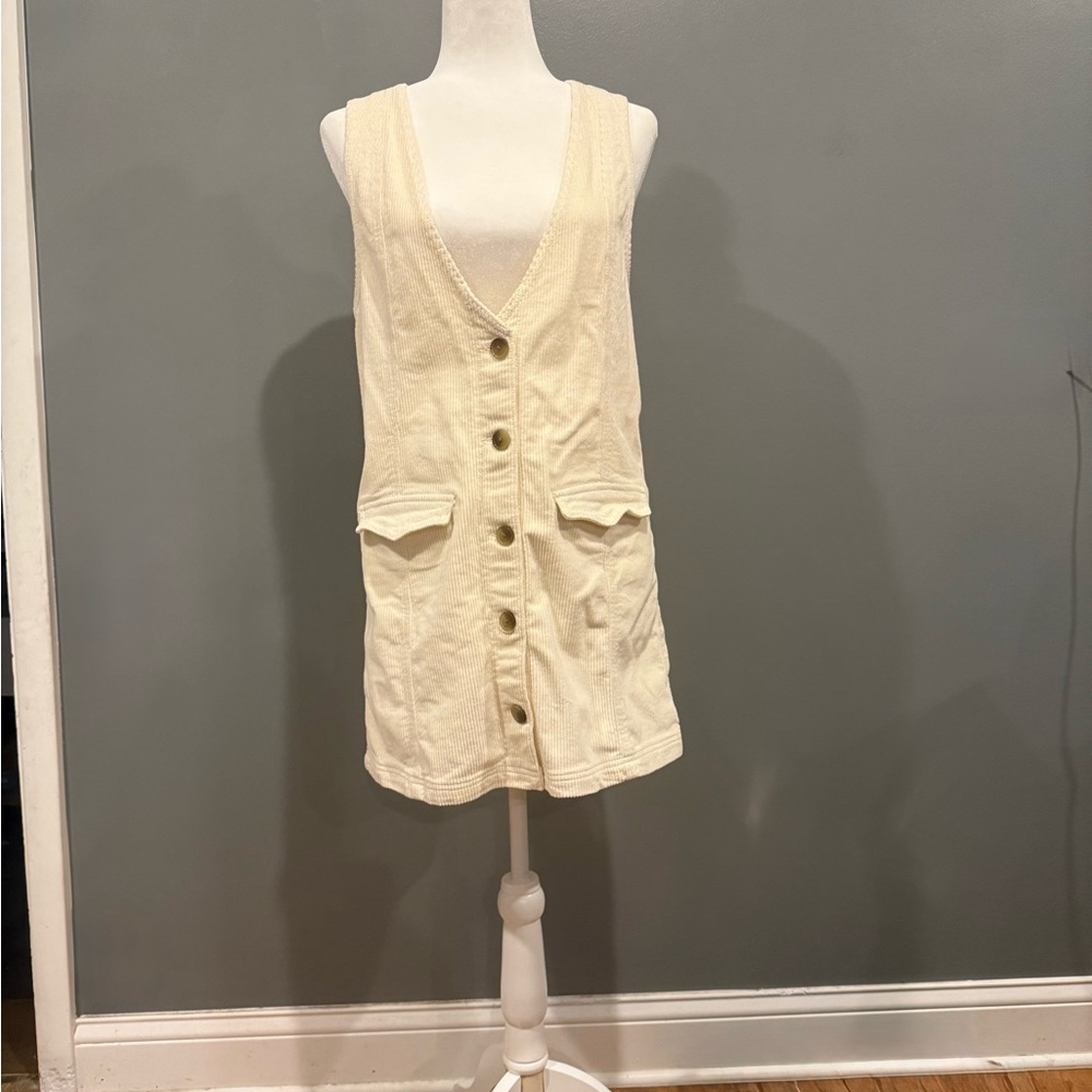 *GENTLY WORN* American Eagle Outfitters Women's Size S Button Front Jumper